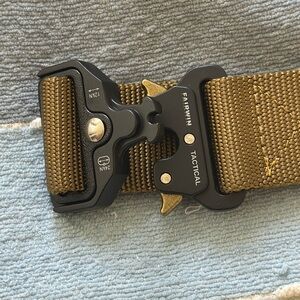 Men’s or Women’s Fairwin Tactical Belt